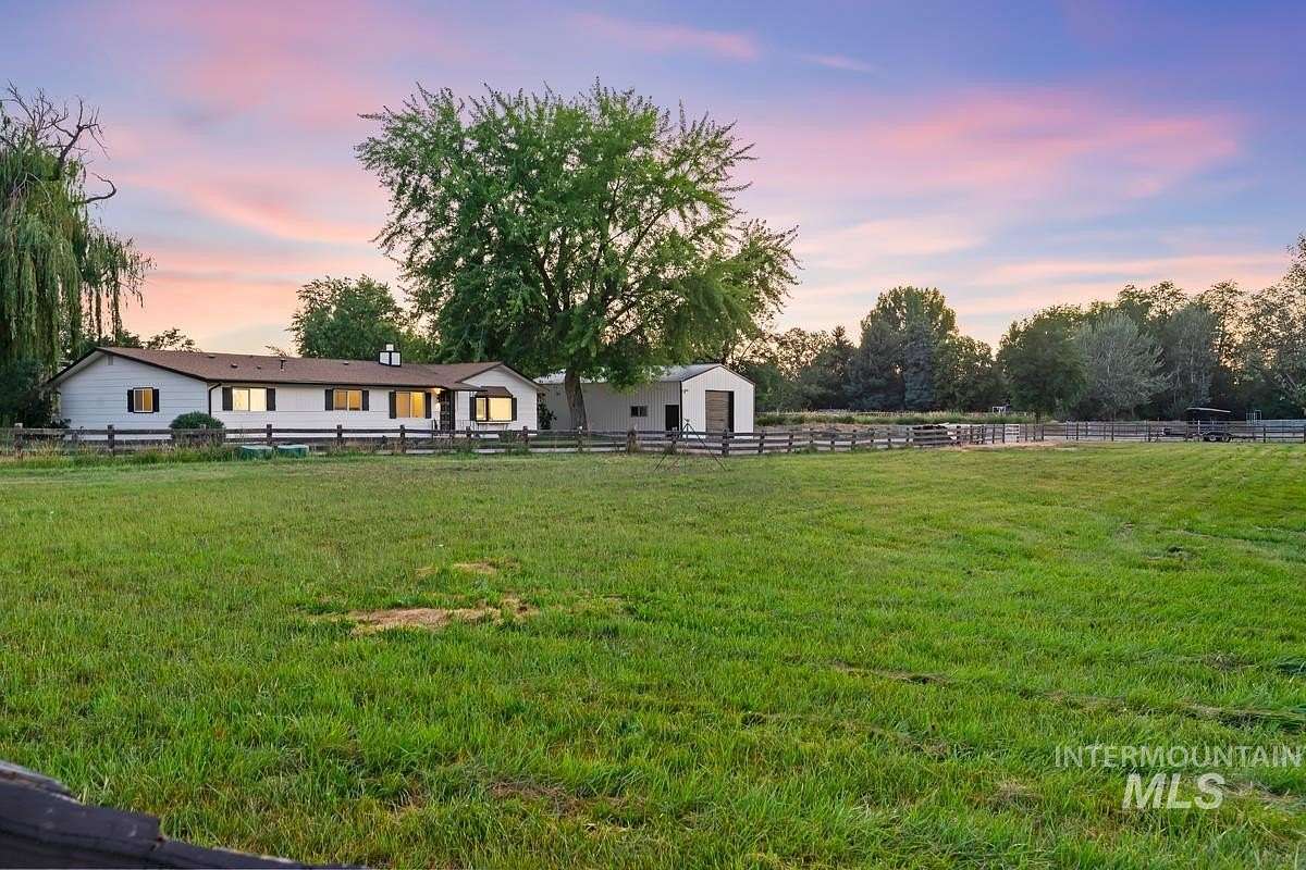 1.86 Acres of Residential Land with Home for Sale in Garden City, Idaho