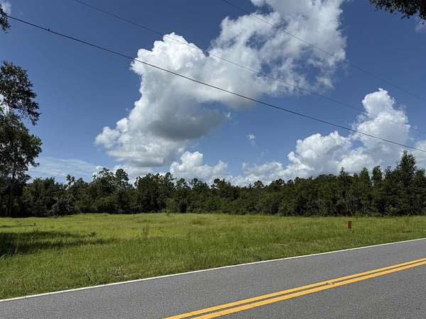 1.27 Acres of Land for Sale in Crawfordville, Florida