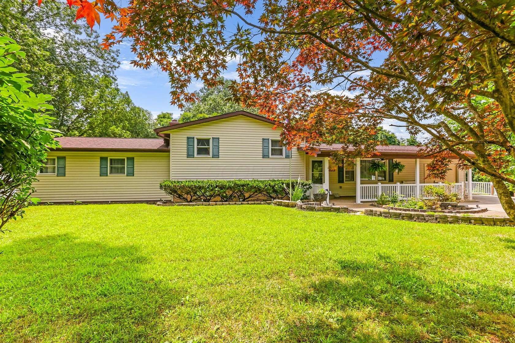 10 Acres of Recreational Land with Home for Sale in Newark, Ohio