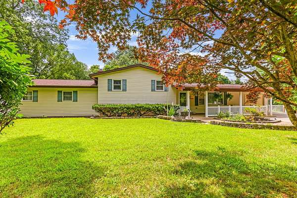 10 Acres of Recreational Land with Home for Sale in Newark, Ohio