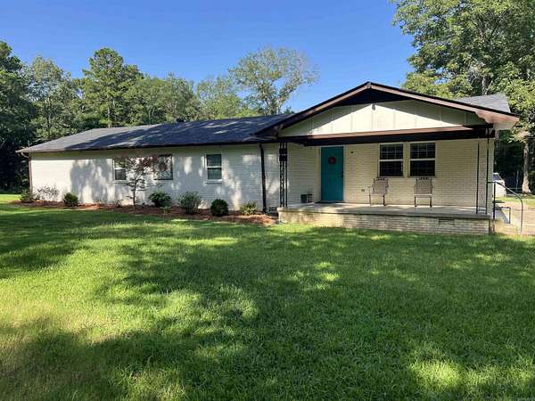 11 Acres of Land with Home for Sale in Little Rock, Arkansas