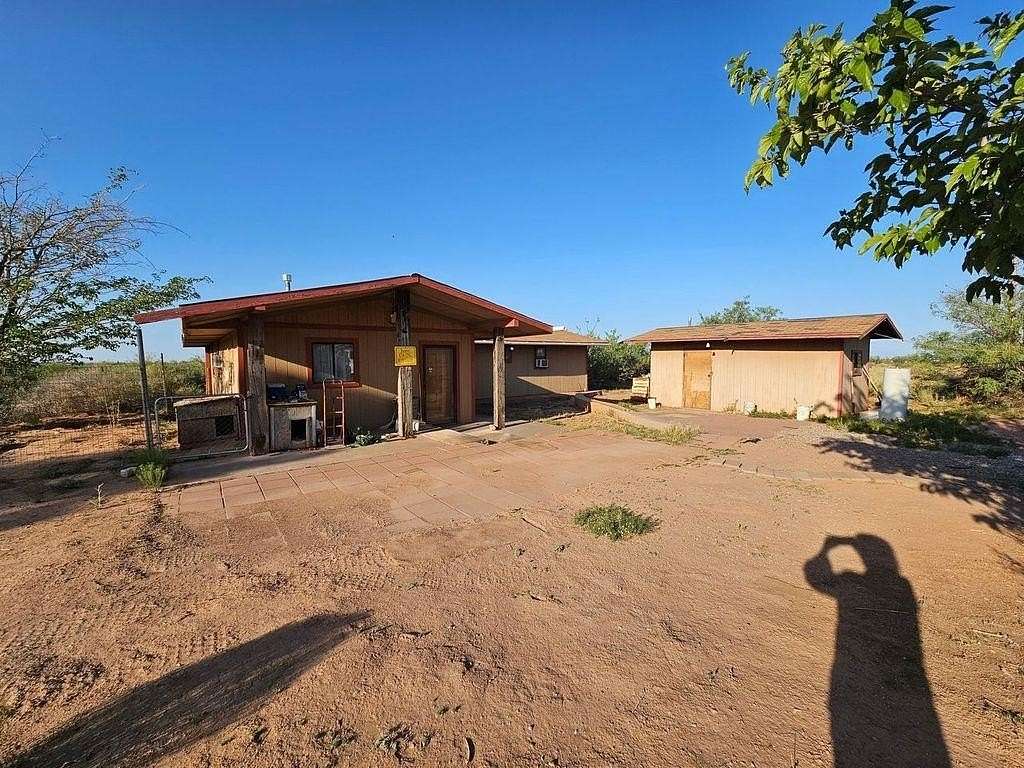 20 Acres of Mixed-Use Land for Sale in Alamogordo, New Mexico