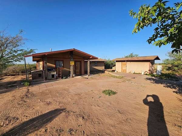 20 Acres of Mixed-Use Land for Sale in Alamogordo, New Mexico