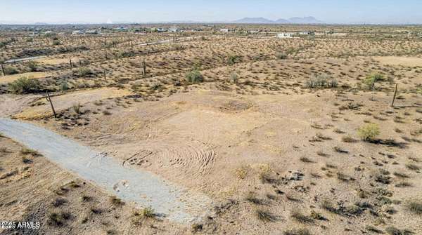 1 Acre of Residential Land for Sale in Tonopah, Arizona