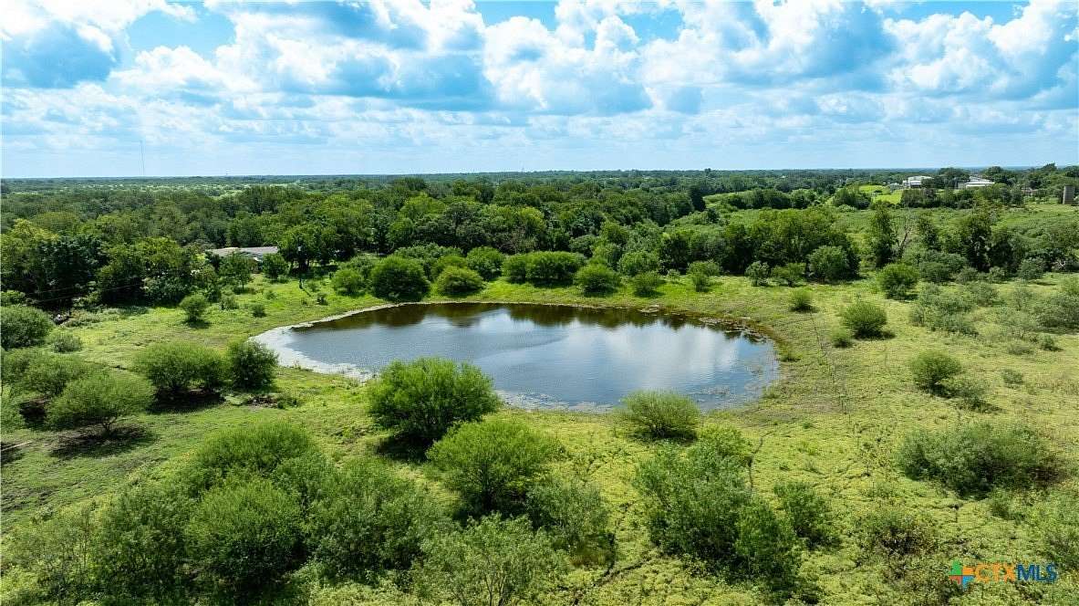 4 Acres of Residential Land for Sale in Luling, Texas