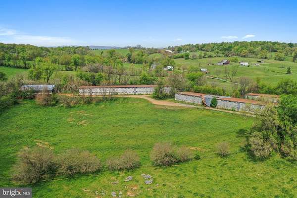 52 Acres of Agricultural Land for Sale in Broadway, Virginia