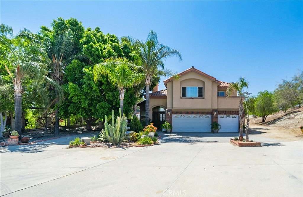 2 Acres of Residential Land with Home for Sale in Riverside, California