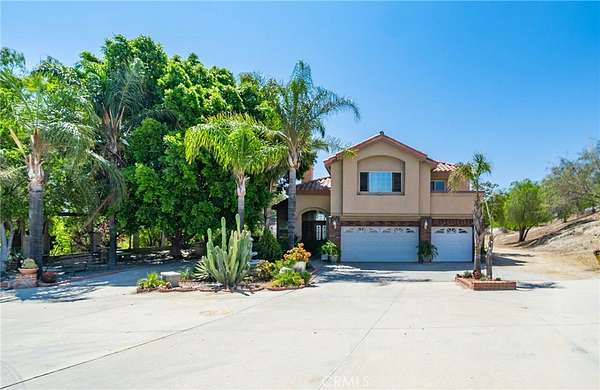 2 Acres of Residential Land with Home for Sale in Riverside, California