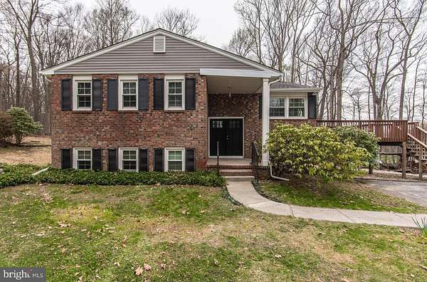 2.12 Acres of Residential Land with Home for Sale in Malvern, Pennsylvania