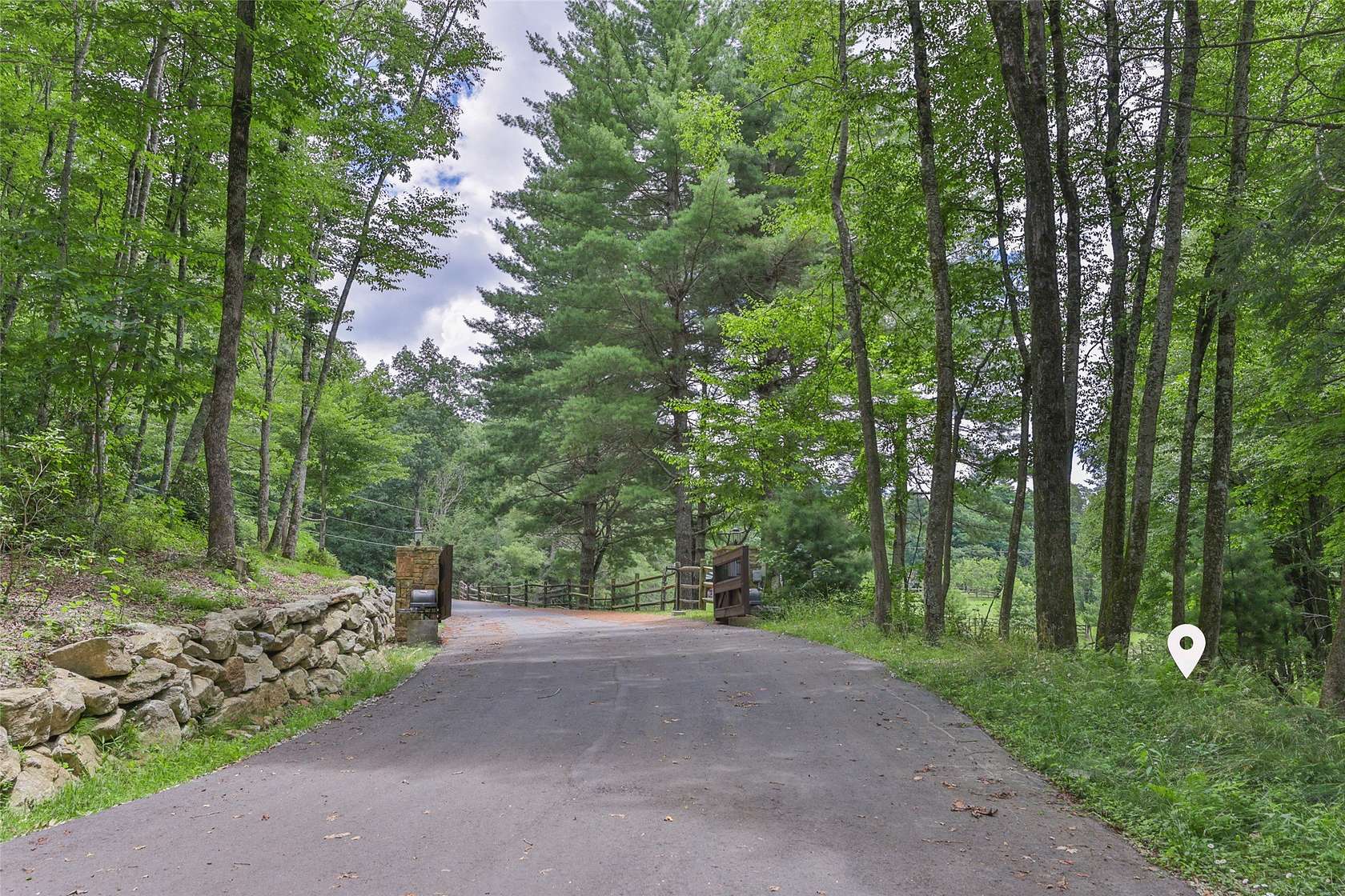 1.36 Acres of Residential Land for Sale in Glenville, North Carolina