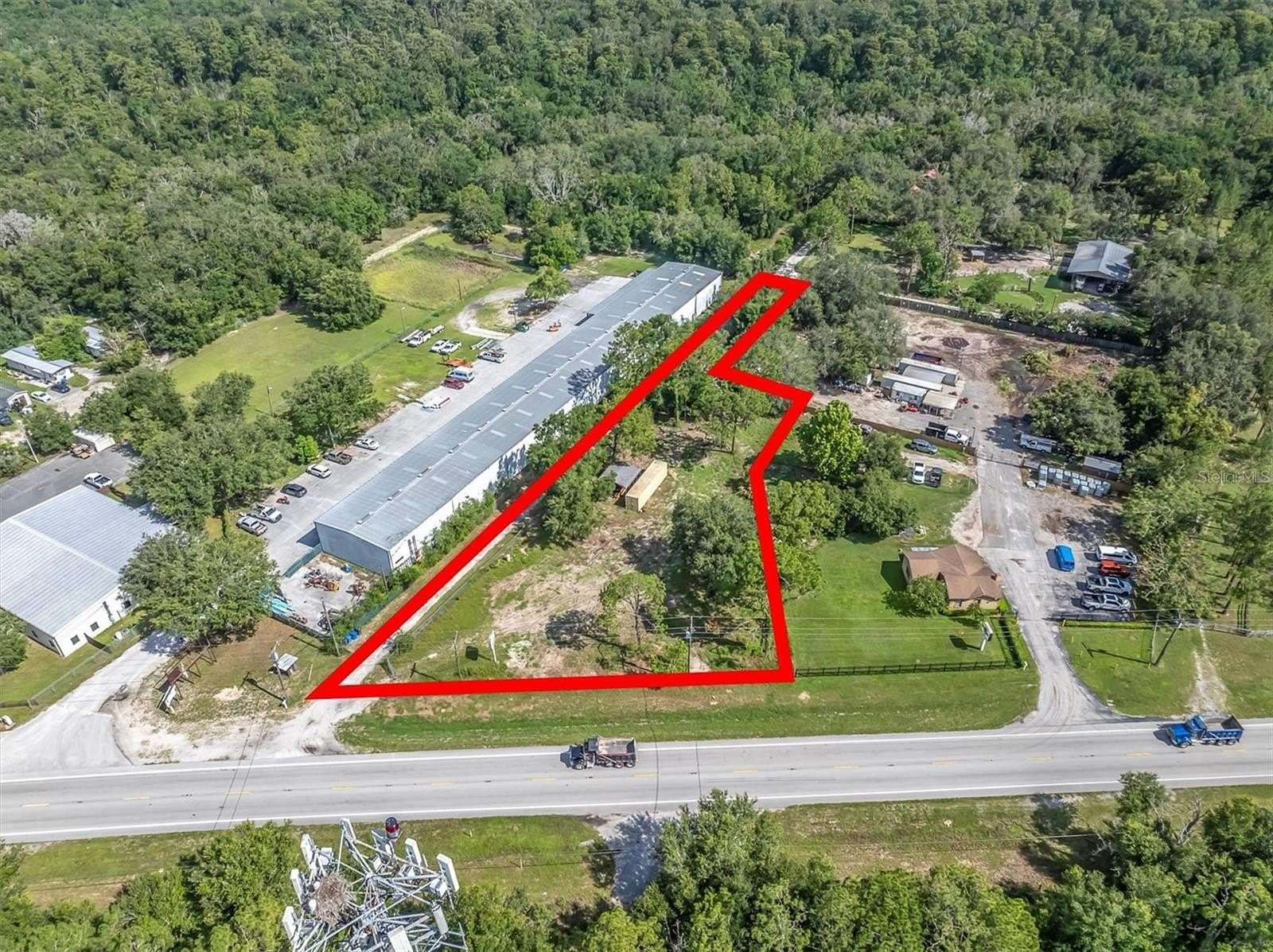 0.96 Acres of Commercial Land for Sale in Thonotosassa, Florida