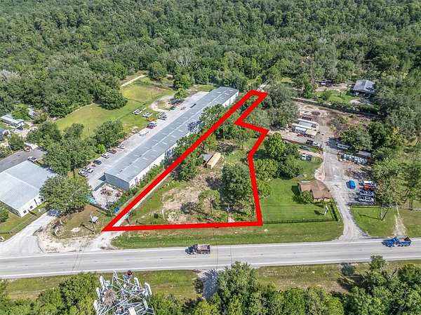 0.96 Acres of Commercial Land for Sale in Thonotosassa, Florida