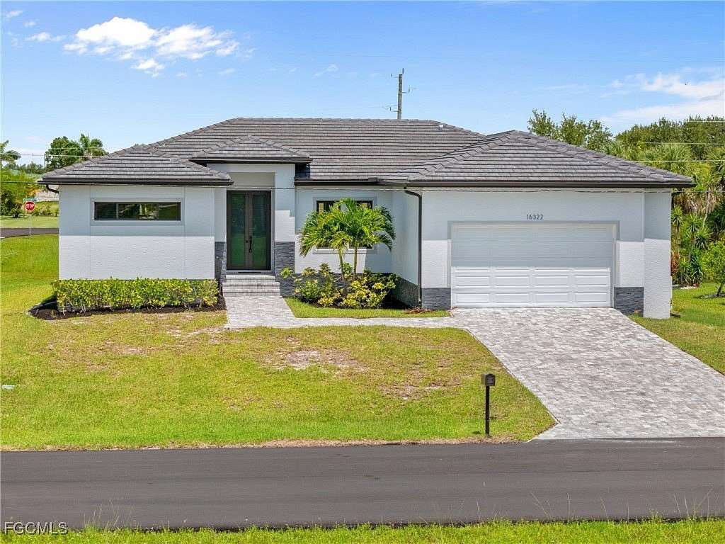 0.25 Acres of Residential Land with Home for Sale in Punta Gorda, Florida