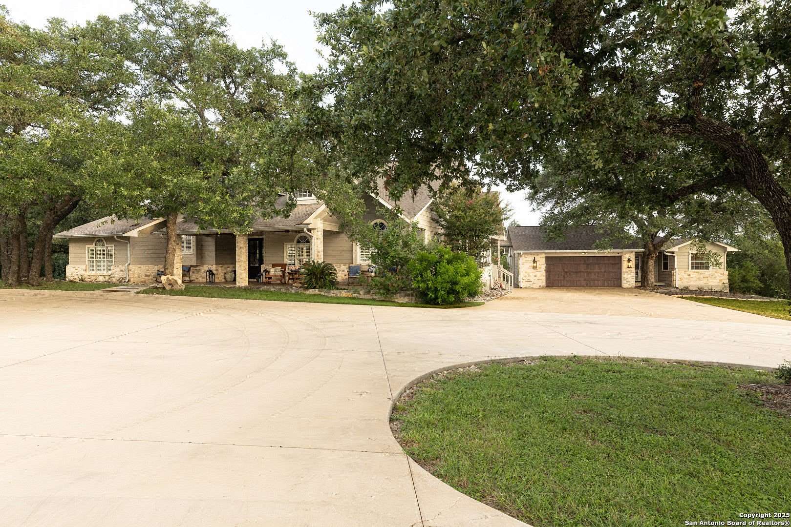 10.1 Acres of Land with Home for Sale in Spring Branch, Texas