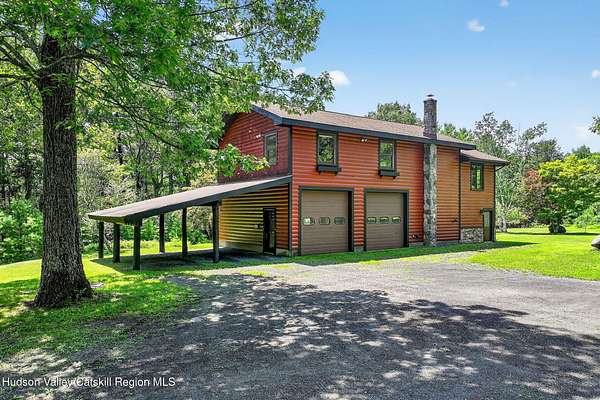 5 Acres of Residential Land with Home for Sale in Mount Tremper, New York