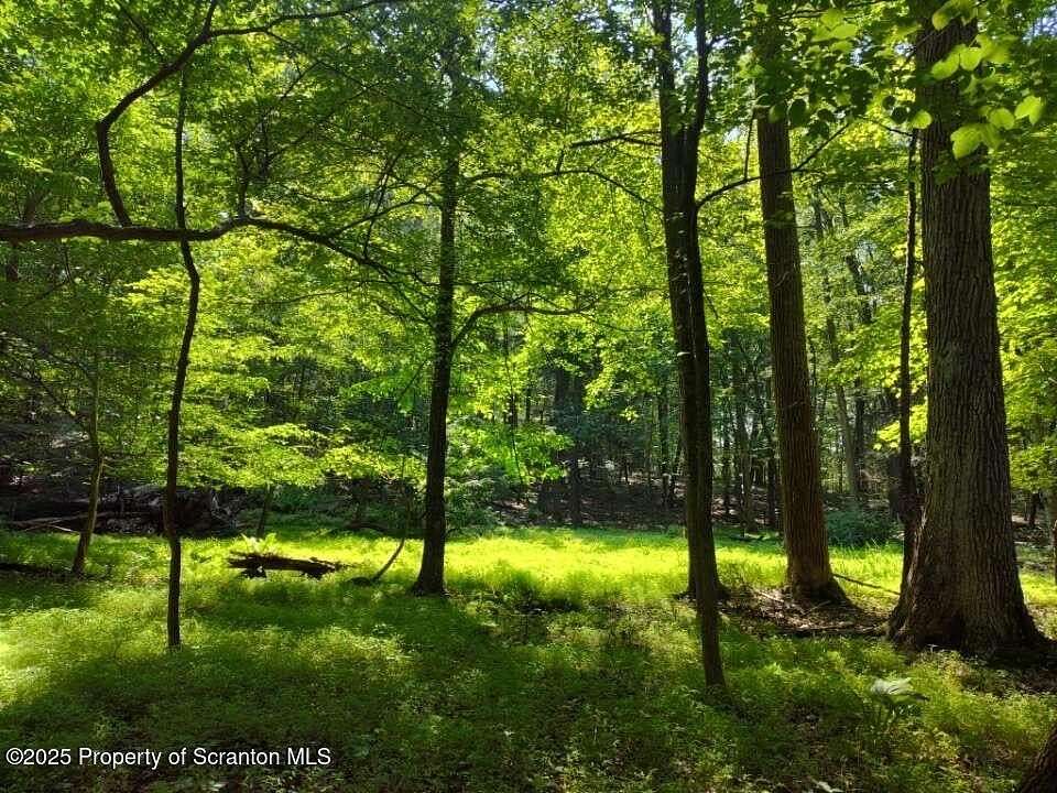 8.13 Acres of Residential Land for Sale in Middle Smithfield Township, Pennsylvania