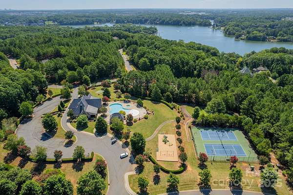 0.76 Acres of Residential Land for Sale in Belmont, North Carolina
