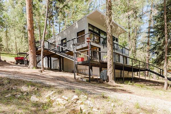 3.42 Acres of Land with Home for Sale in Mayhill, New Mexico