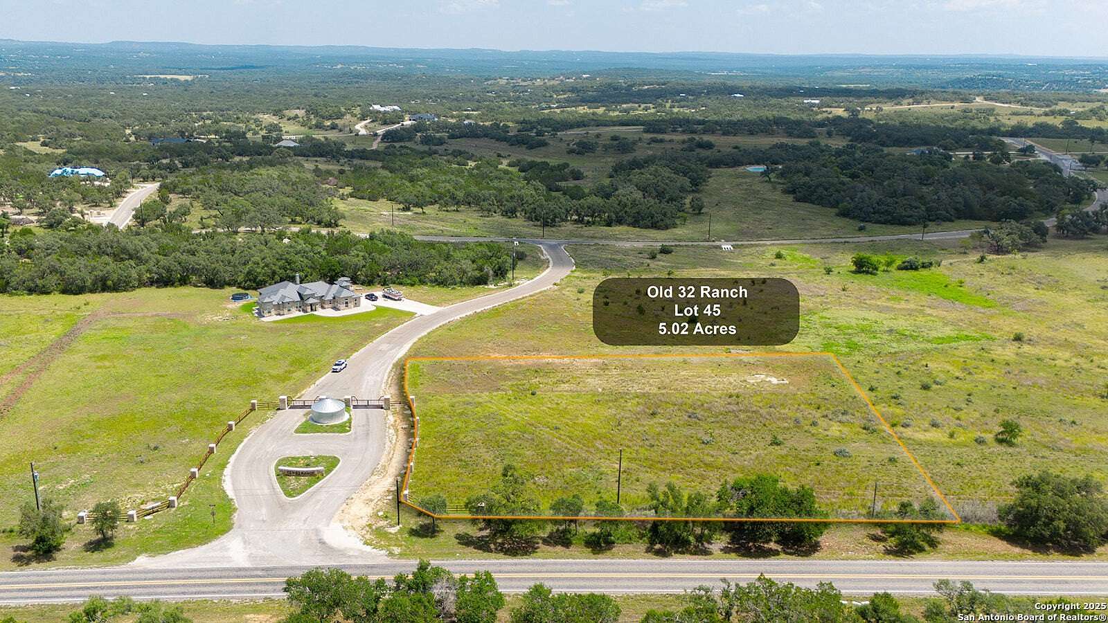 5 Acres of Land for Sale in Blanco, Texas