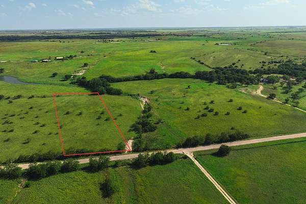 3.64 Acres of Residential Land for Sale in Salado, Texas