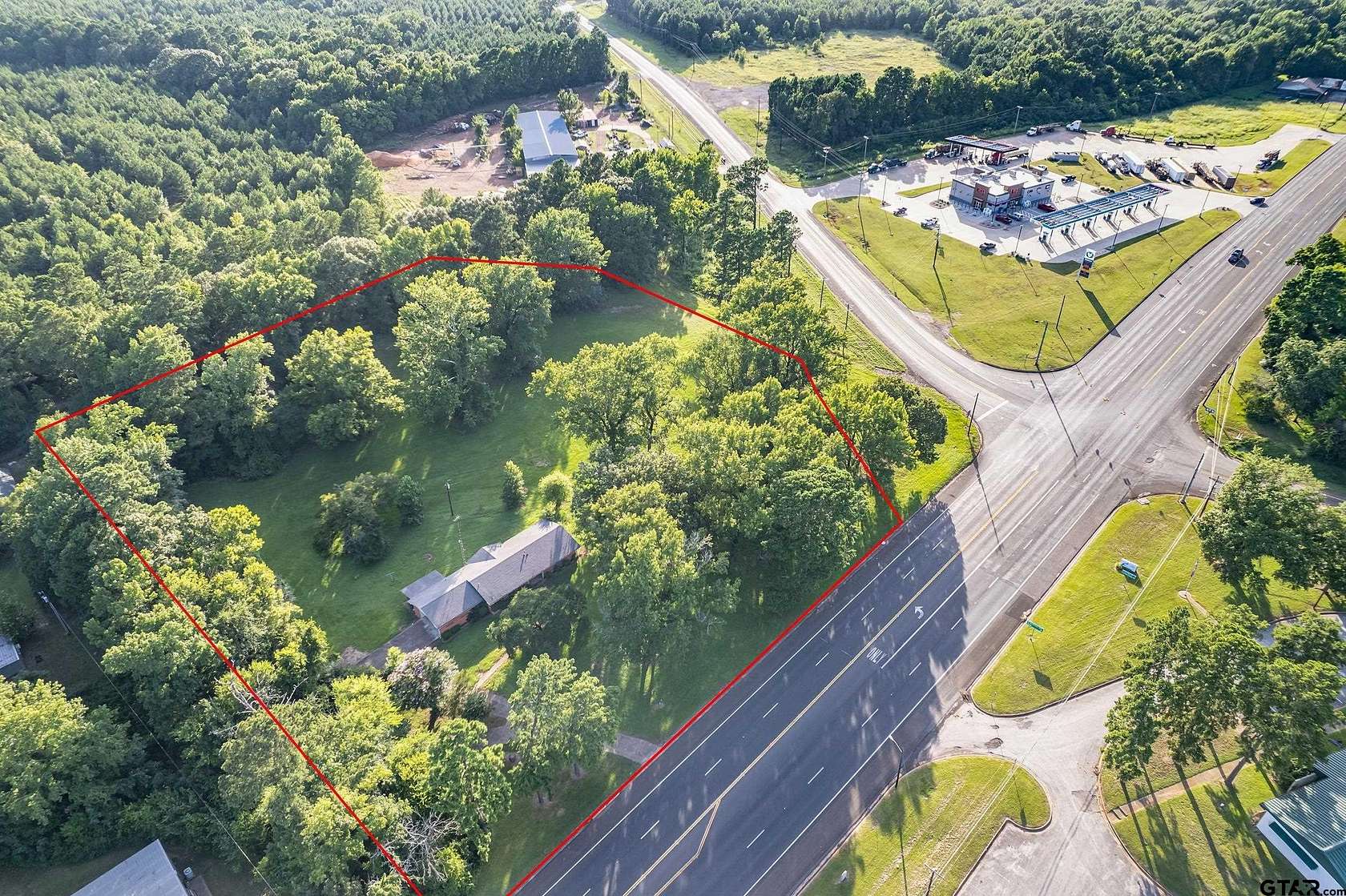 4.85 Acres of Land with Home for Sale in Rusk, Texas