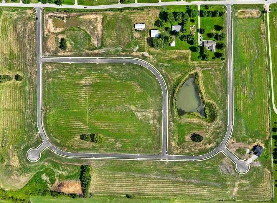 1 Acre of Residential Land for Sale in Baldwin City, Kansas