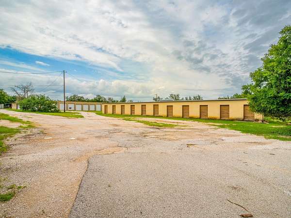 30 Acres of Land for Sale in Burnet, Texas