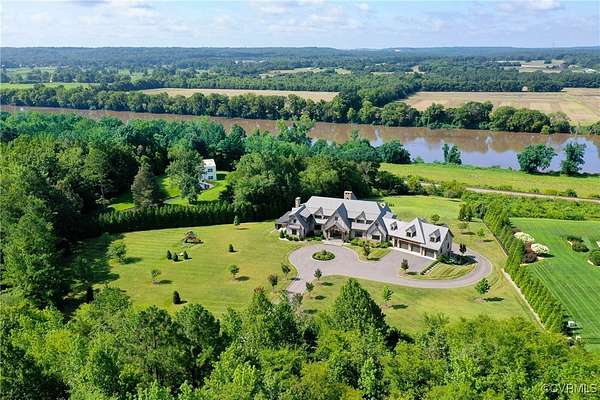 4.26 Acres of Residential Land with Home for Sale in Richmond, Virginia