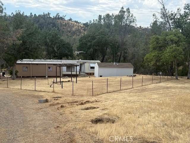 1.7 Acres of Land with Home for Sale in Rancho Tehama Reserve, California