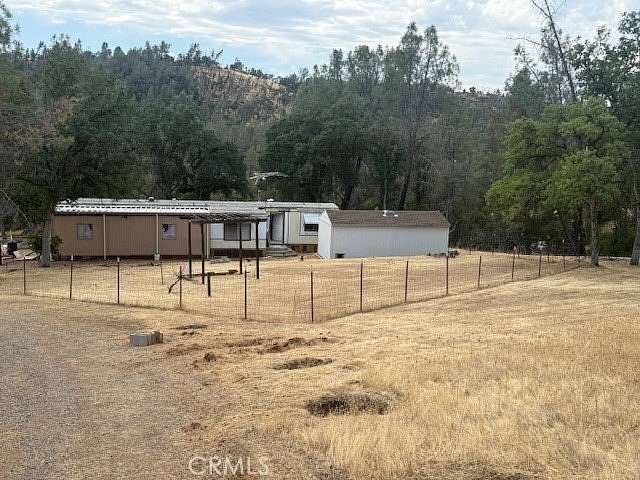 1.7 Acres of Land with Home for Sale in Rancho Tehama Reserve, California