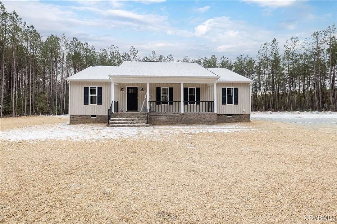 2 Acres of Residential Land with Home for Sale in Aylett, Virginia