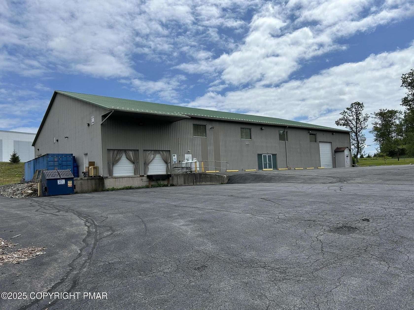 3.4 Acres of Improved Commercial Land for Sale in Mount Pocono, Pennsylvania