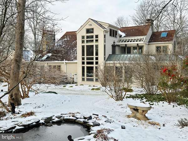 10.1 Acres of Land with Home for Sale in Pipersville, Pennsylvania