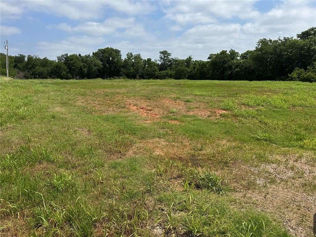 2.32 Acres of Commercial Land for Sale in Harrah, Oklahoma