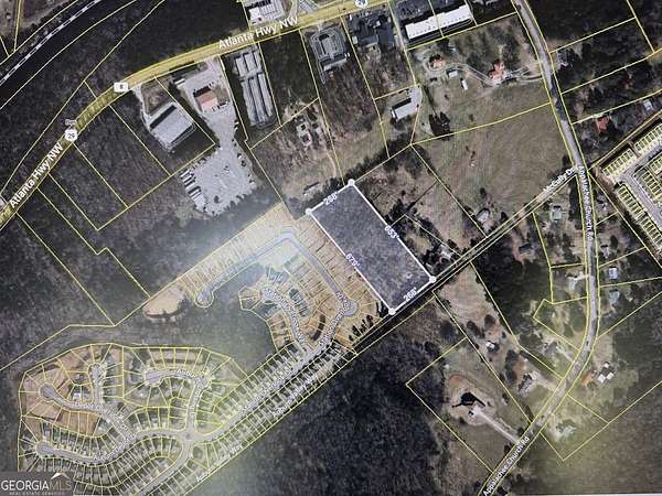 4 Acres of Residential Land for Sale in Auburn, Georgia
