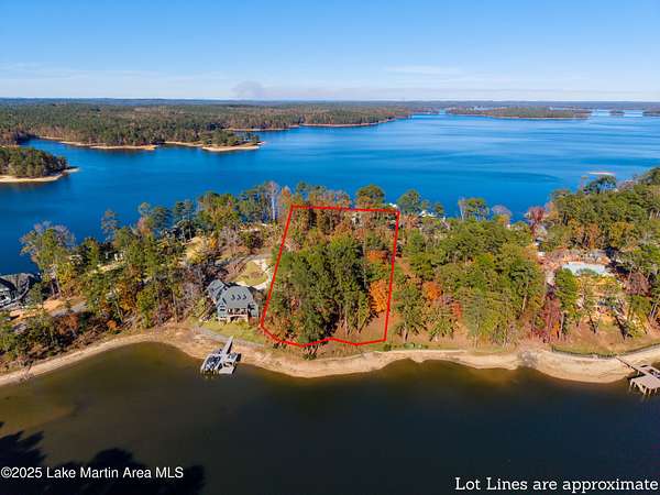 1 Acre of Residential Land for Sale in Alexander City, Alabama