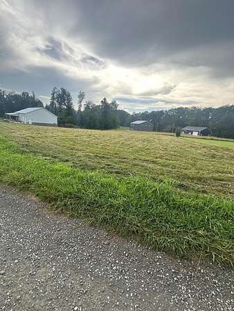 0.51 Acres of Residential Land for Sale in Russell Springs, Kentucky