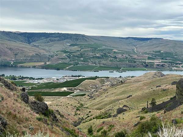 20 Acres of Recreational Land for Sale in Brewster, Washington