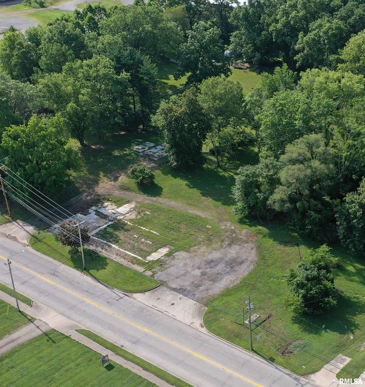 0.78 Acres of Land for Sale in Salem, Illinois