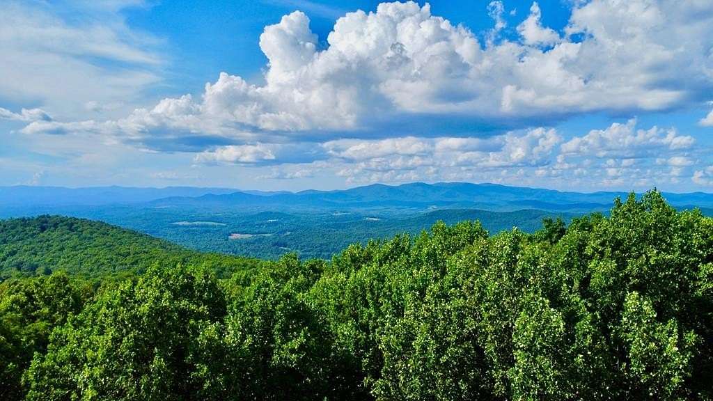 4.56 Acres of Land for Sale in Ellijay, Georgia
