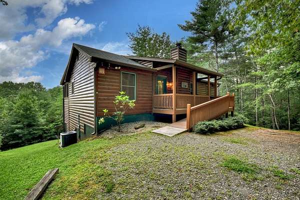 5 Acres of Residential Land with Home for Sale in Sautee-Nacoochee, Georgia