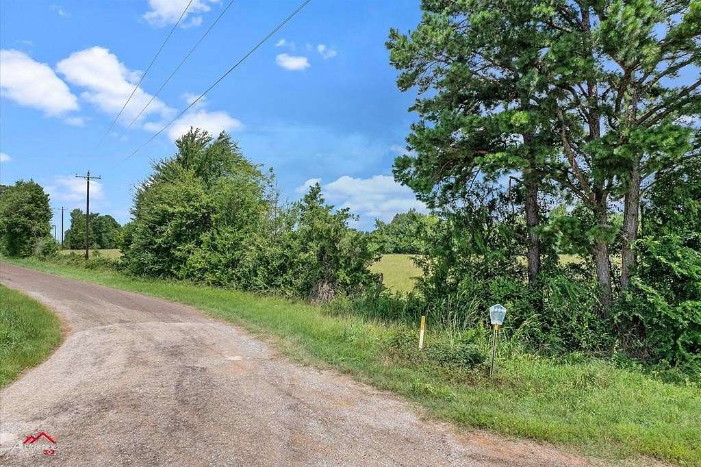 132 Acres of Recreational Land for Sale in Henderson, Texas