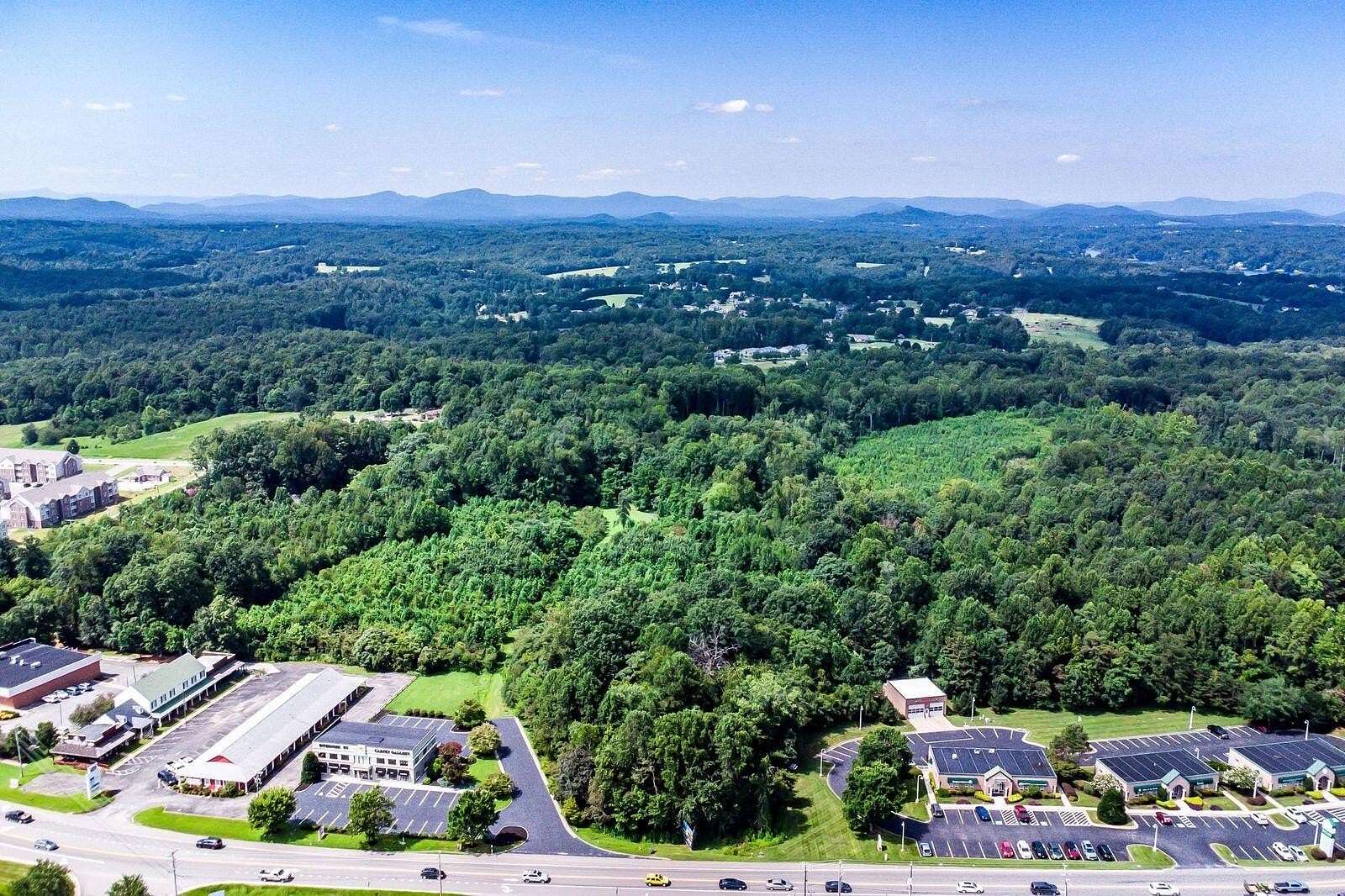 7.75 Acres of Mixed-Use Land for Sale in Hardy, Virginia