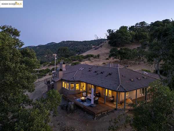 38.5 Acres of Agricultural Land with Home for Sale in Napa, California