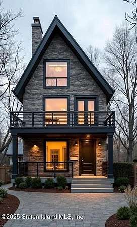 0.06 Acres of Residential Land for Sale in Staten Island, New York