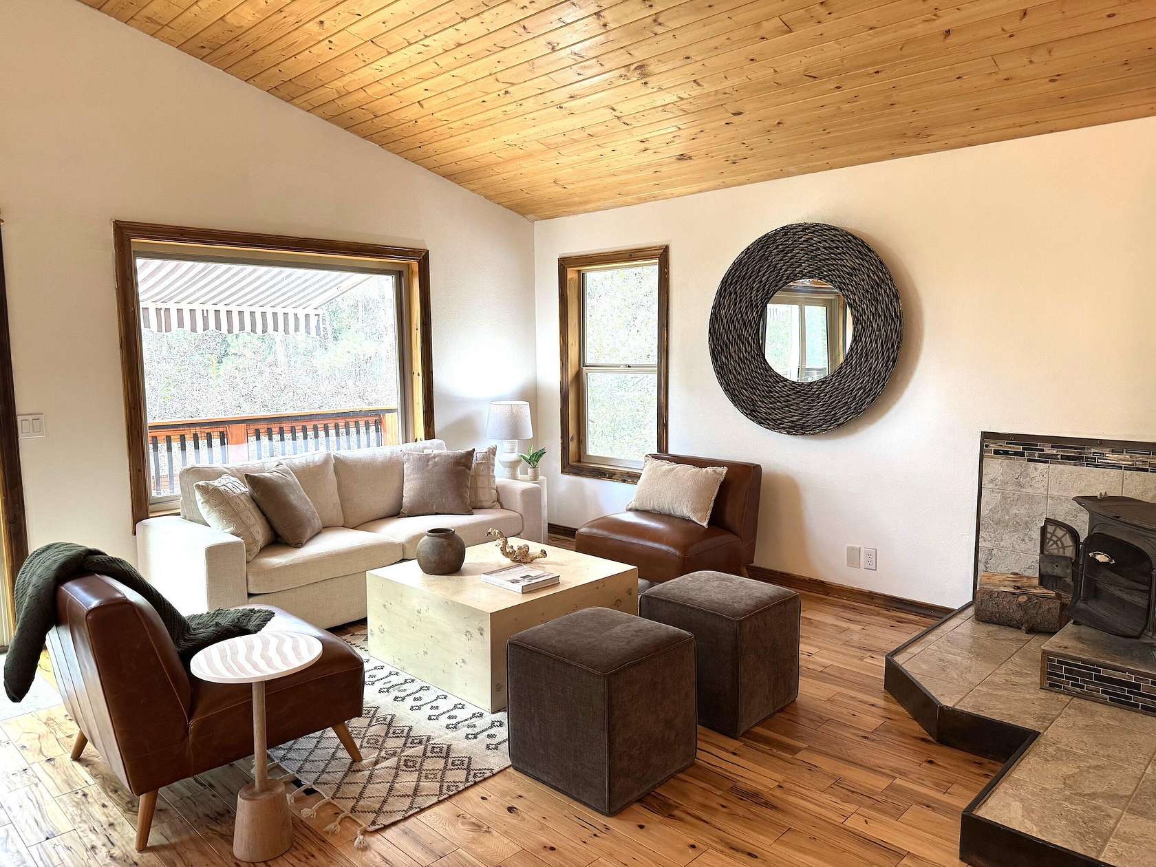 5 Acres of Residential Land with Home for Sale in Bend, Oregon