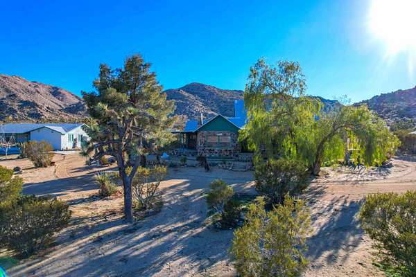 10 Acres of Land with Home for Sale in Joshua Tree, California