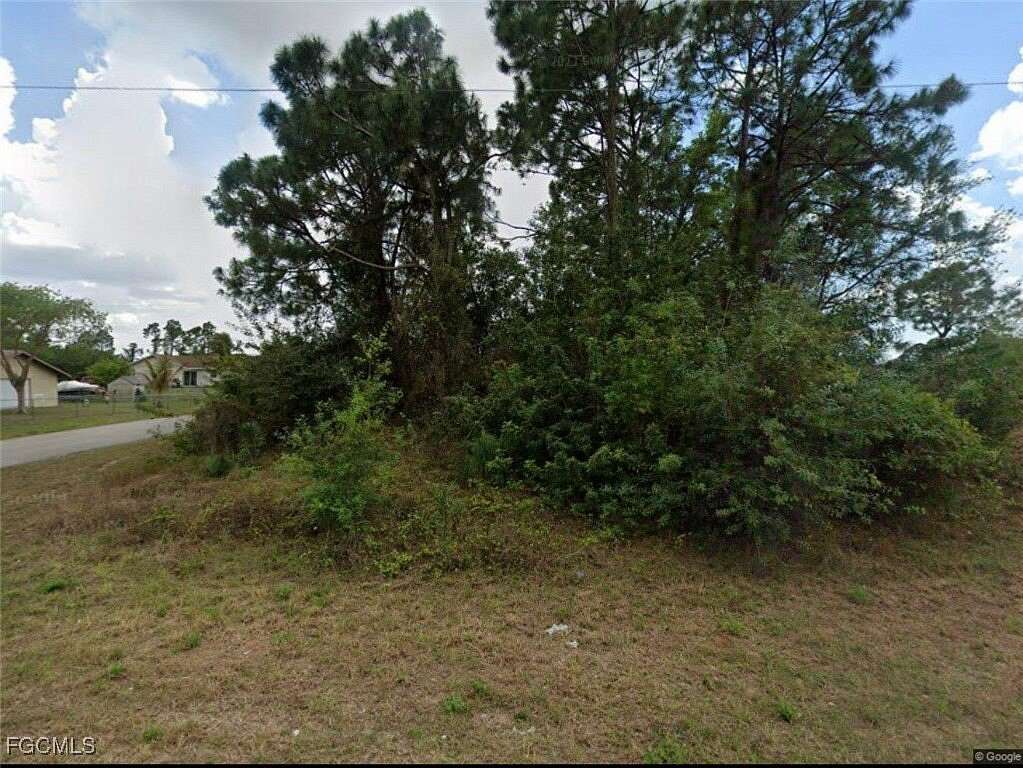 0.25 Acres of Residential Land for Sale in Lehigh Acres, Florida