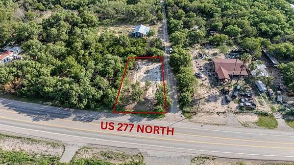 0.15 Acres of Residential Land for Sale in Quemado, Texas