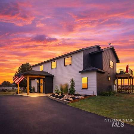 4.45 Acres of Land with Home for Sale in Middleton, Idaho